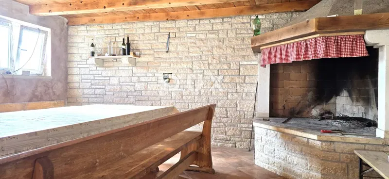 ISTRIA, GRAČIŠĆE - Ekskluzywna prywatność, spokój i otwarty widok - dom z dużym ogrodem – 2