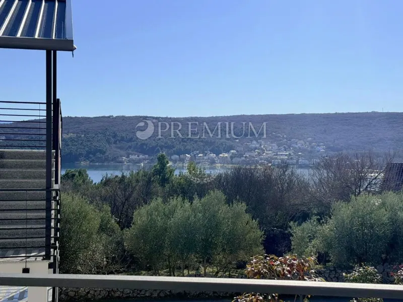 Čižići, novogradnja, apartman na prvom katu s pogledom! – 2