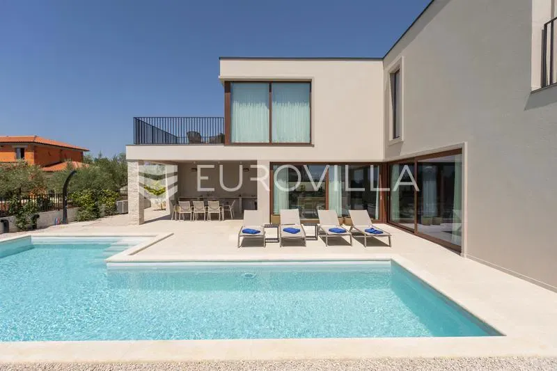 Dom Vabriga – 2