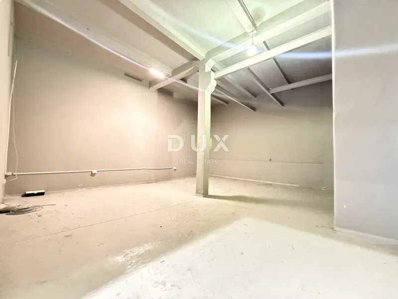 RIJEKA, CENTER - commercial space 174m², warehouse on the ground floor and parking space! – 3