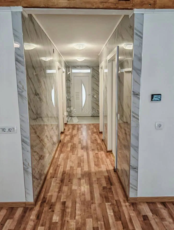 Дом Rakitovica, Donji Miholjac, 151,39m2
