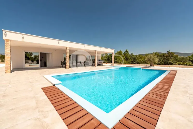 PREKRASNA VILA S BAZENOM I 4 SPAVAĆE SOBE - PRIDRAGA, ZADARSKA