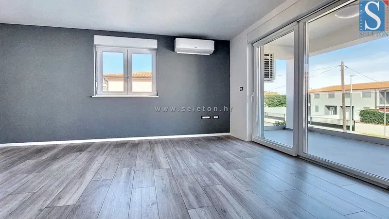 Poreč-Parenzo - nuovo appartamento di 65 m2 nelle vicinanze, 1. piano – 2