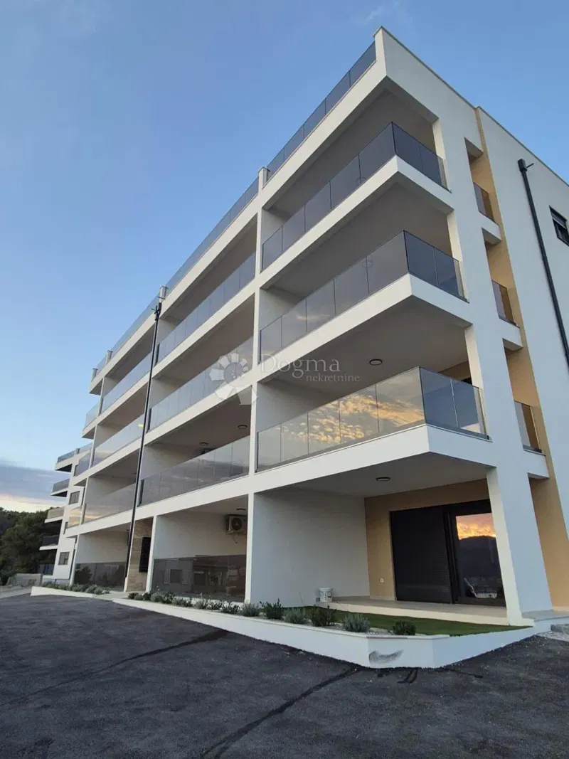 Allogio Okrug Gornji, Okrug, 106,37m2 – 2
