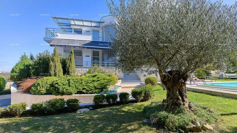 Pješčana Uvala Tourist place on the sea, near the city of Pula. Exclusive villa. – 3