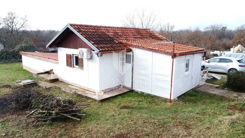 Poreč – Legalized house on a large agricultural plot – 2