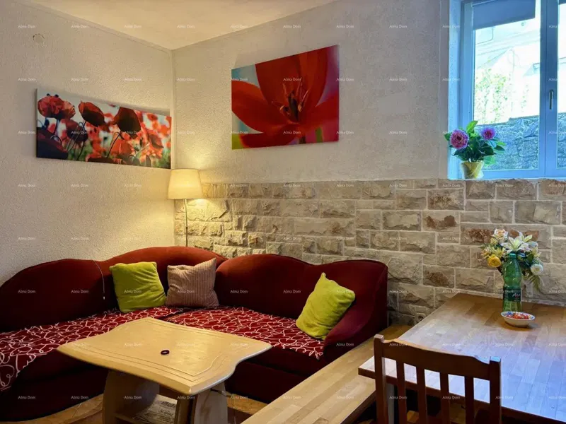 PULA, centro – vendita / appartamento 55 m² con giardino e posto auto – 3