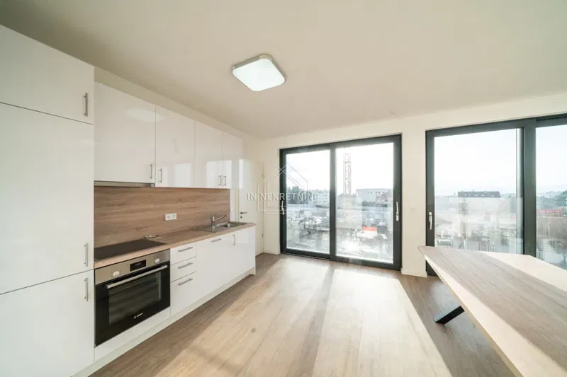 Modern apartment / townhouse, rooftop terrace, garage, new build – 3