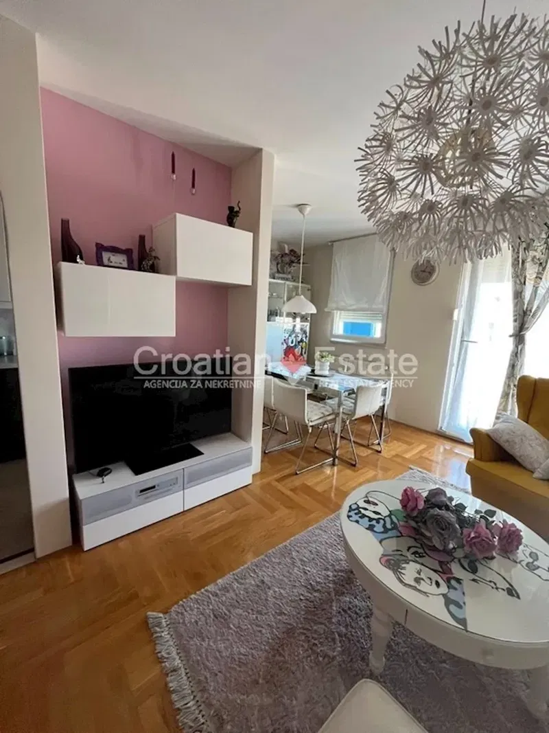 Sućidar – Mieszkanie dwupokojowe z miejscem garażowym do wynajęcia – 3
