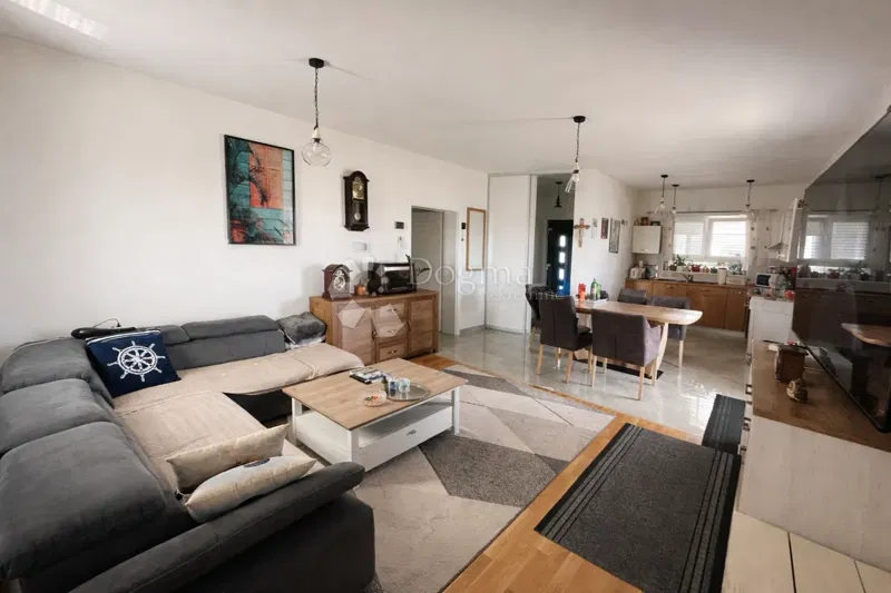 House Vodice, 214m2 – 3
