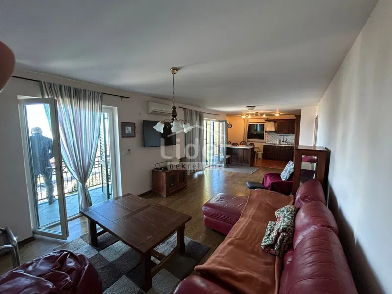 Wohnung Ičići, Opatija - Okolica, 97,76m2 – 2