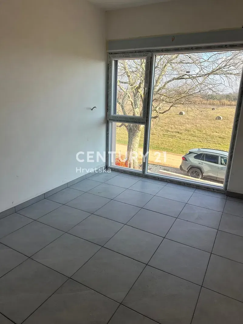 POREČ, FOUR-ROOM APARTMENT FOR SALE, NEW BUILDING WITH LARGE ROOF TERRACE – 3