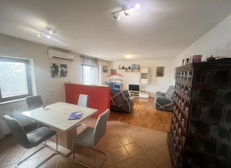 Condo/Apartment Marčelji, Viškovo, 293m2 – 2