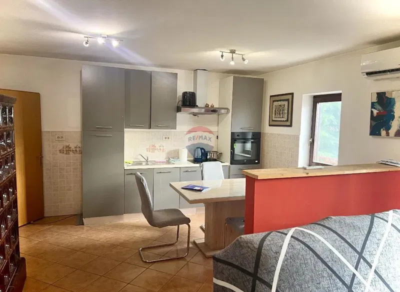 Condo/Apartment Marčelji, Viškovo, 293m2 – 3