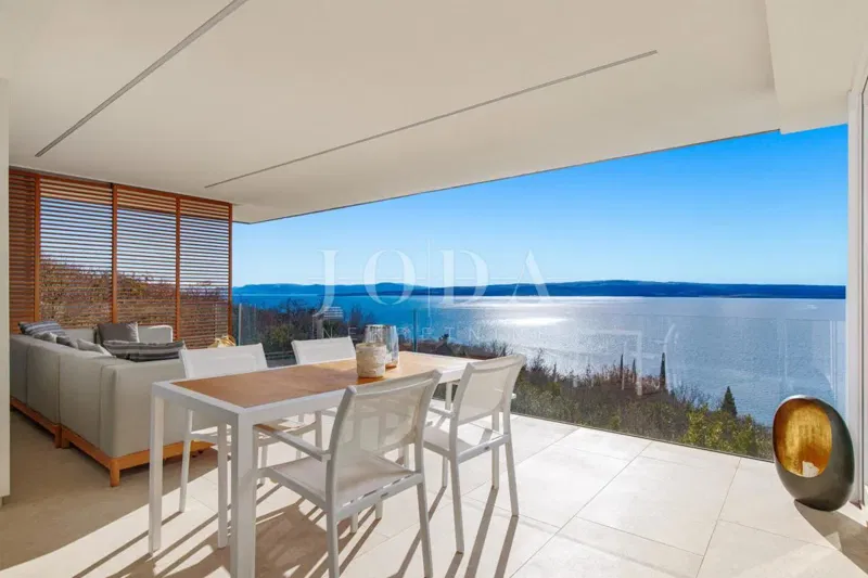 Luxury house in the first row to the sea – 3