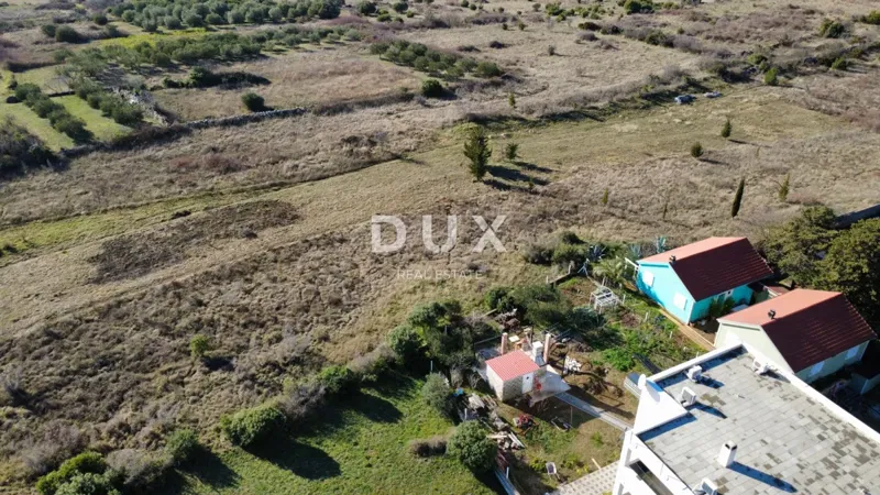 ZADAR, CRNO - Plot 3999 m² in the construction zone! – 3