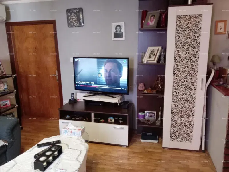 House, center of Buje, 106 m² – 2