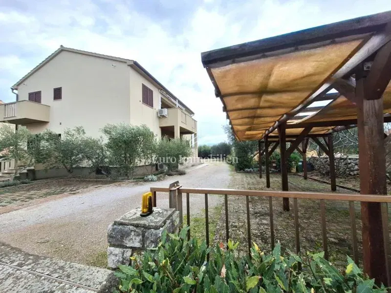 Casa con giardino e piscina in ottima posizione, Krk – 2