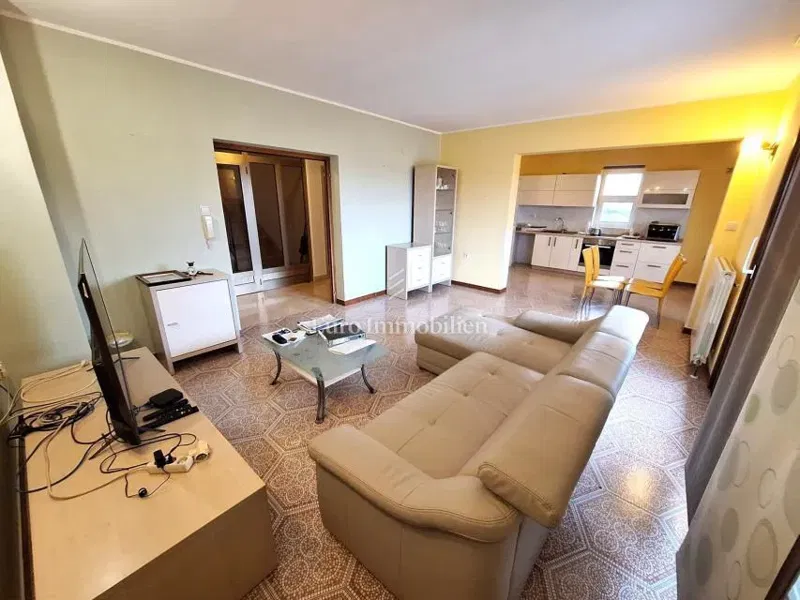 Casa con giardino e piscina in ottima posizione, Krk – 3