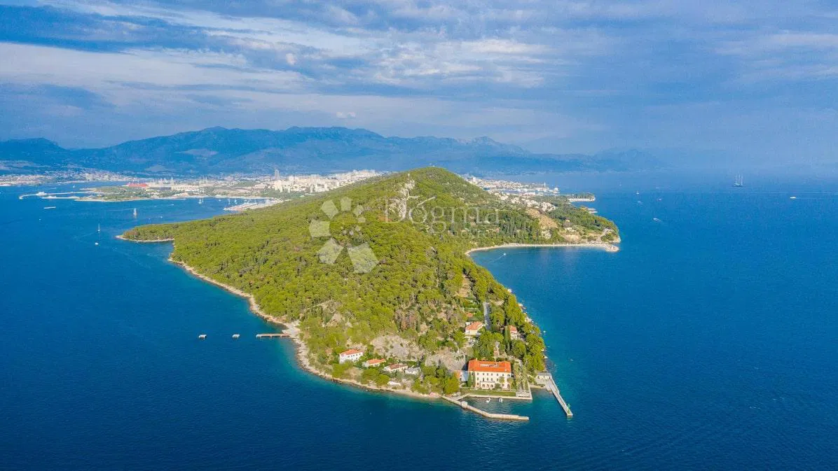 Terreno agricolo Meje, Split, 1.504m2
