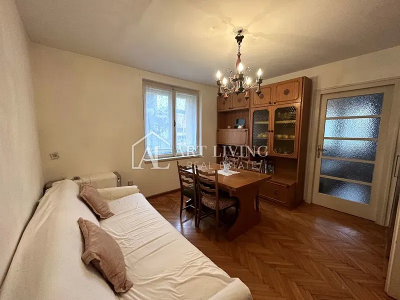 Buje, šarmantan dvosobni stan, 61 m2, odlična lokacija