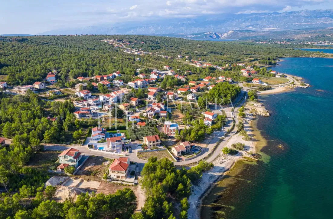 Pridraga, građevinsko zemljište, 1000 m2