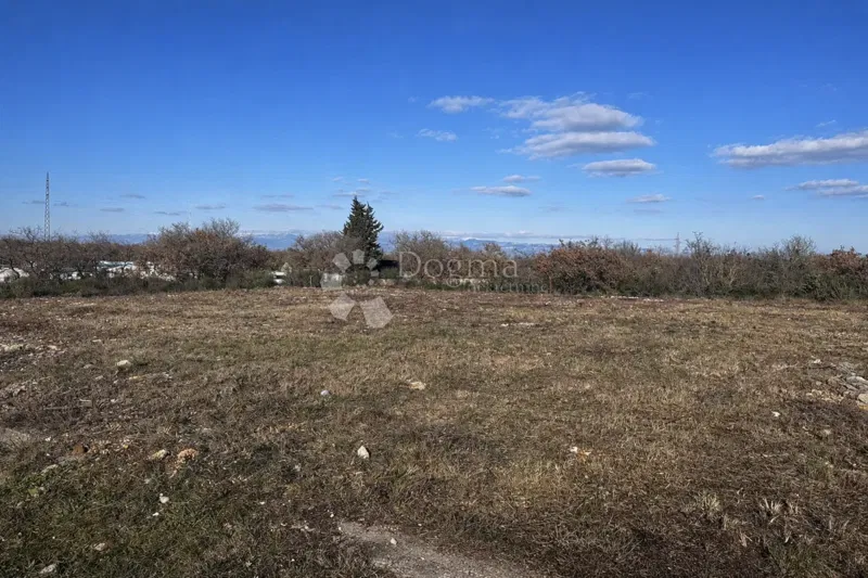Terreno edificabile Debeljak, Sukošan, 1.070m2 – 2