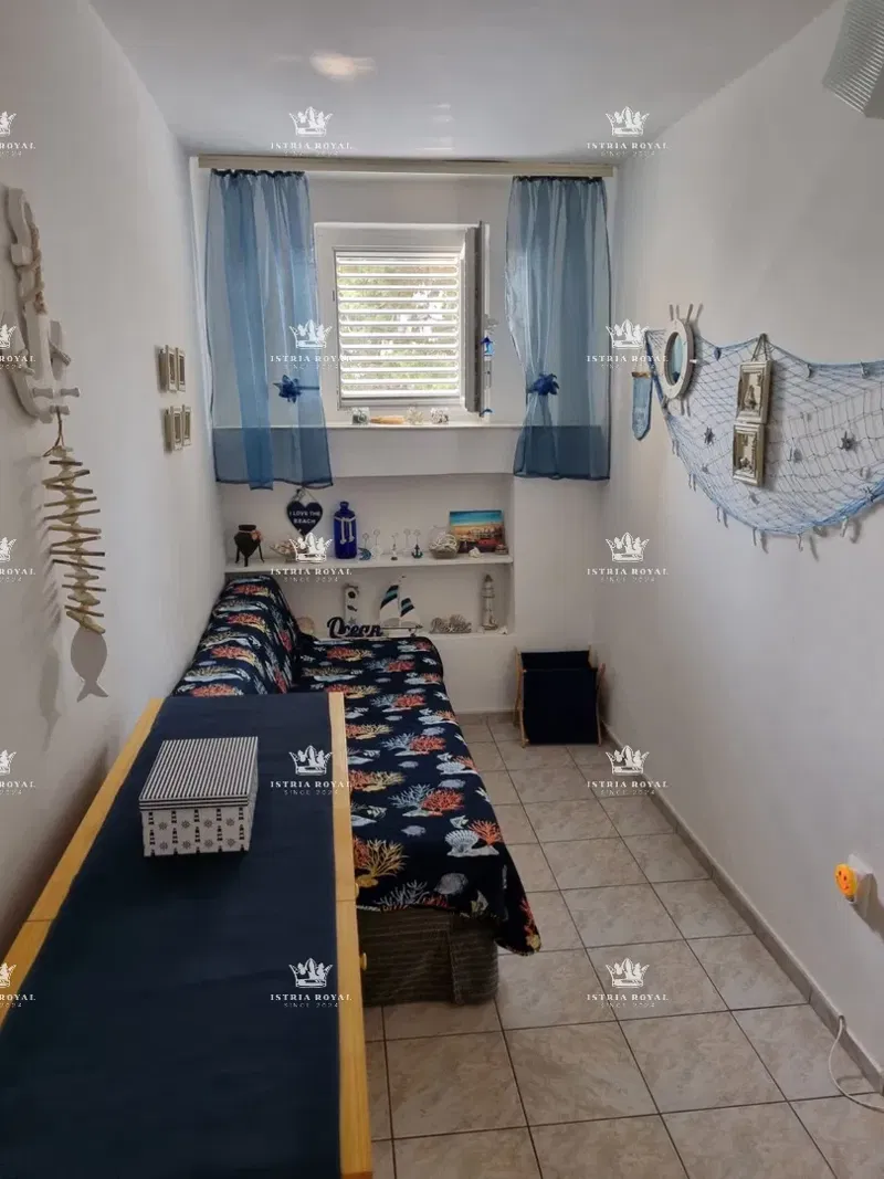Istra, Umag, appartamento 80m2, 2 camere da letto + soggiorno, parcheggio – 3