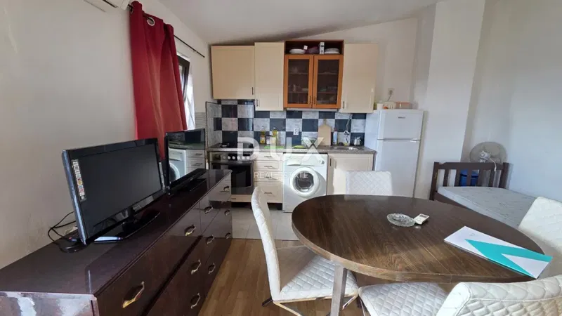 RIJEKA, MARINIĆI - egy 4 hálószobás ház első emelete, kilátással a Kvarner-öbölre, 113 m2 – 2