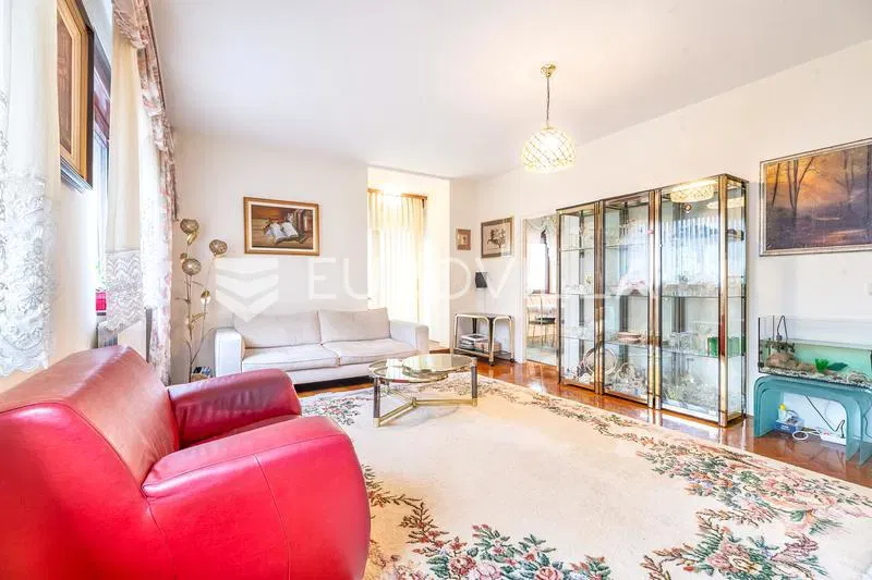 Zagreb, Medveščak, Podgaj, excellent three bedroom apartment 128 m² – 3
