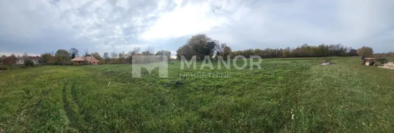Building land Centar, Pula, 1.186m2 – 2