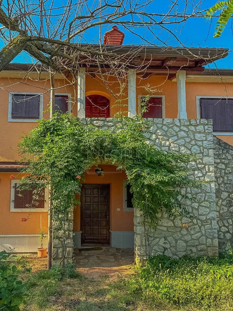 Brtonigla area, detached house in a quiet location – 3