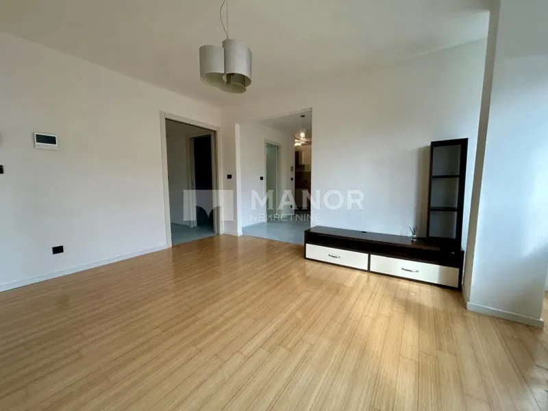 Flat Centar, Rijeka, 70m2 – 2