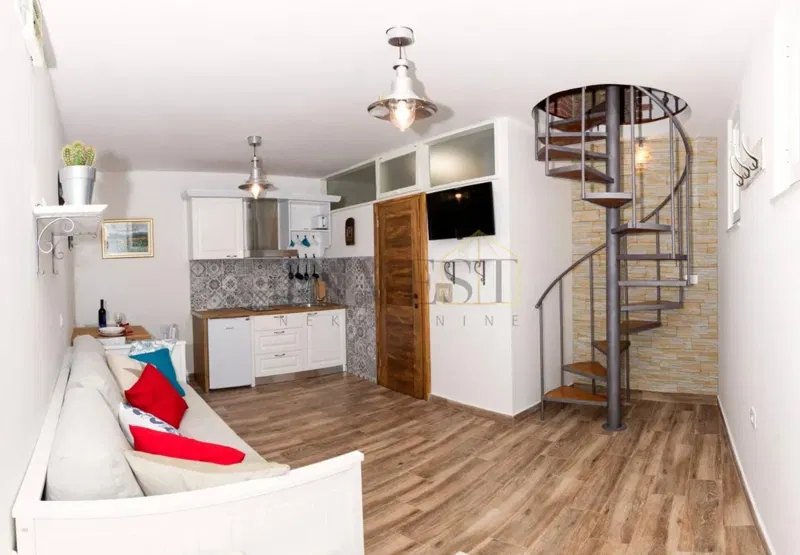 HOUSE 48 M2, RADUNICA, FOR SALE! – 2