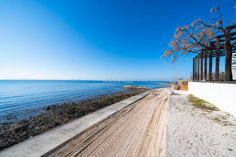 Three-bedroom apartment in a new building, sea view! – 3