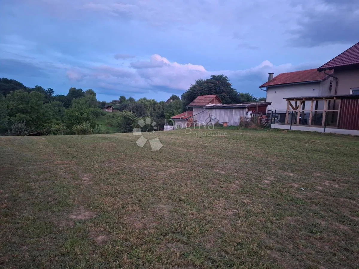 Terreno edificabile Varaždin Breg, Gornji Kneginec, 2.189m2