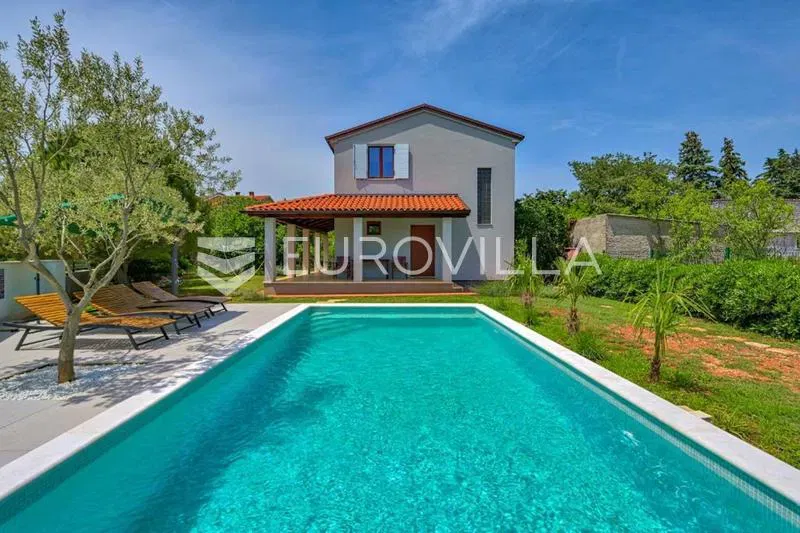 Istria, Krnica, charming house with swimming pool in a quiet village – 2