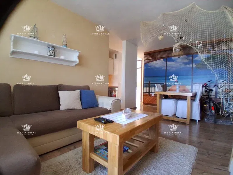 Istra, Červar Porat, PRIMA FILA SUL MARE! appartamento 62m2, 2 camere da letto + soggiorno, terrazza – 2