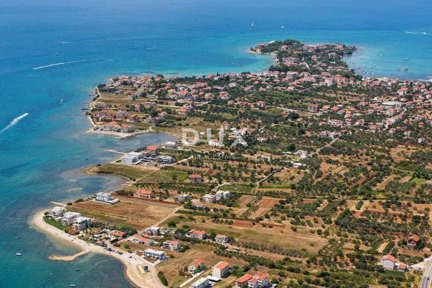 ZADAR, SUKOŠAN - Terreno in posizione privilegiata a 56 m dalla spiaggia! – 2