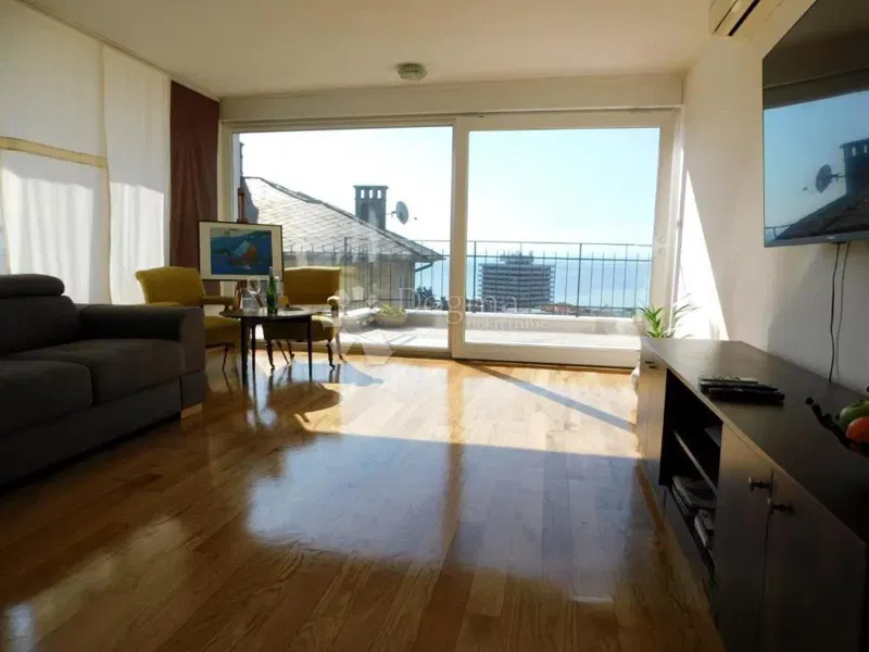 Flat Opatija, 146m2 – 2