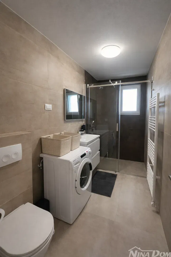 Luxury Apartment with Rooftop Terrace 50 m from the Sea and Panoramic Views of Zadar and the Archipelago – 2