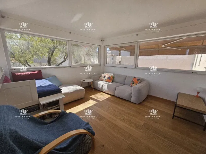 Appartamento con 2 camere da letto a Štinjanu, a 950 m dal mare, giardino + camino – 2