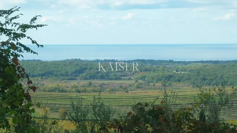 Istria, Buie - terreno edificabile con splendida vista, 717m2 – 3