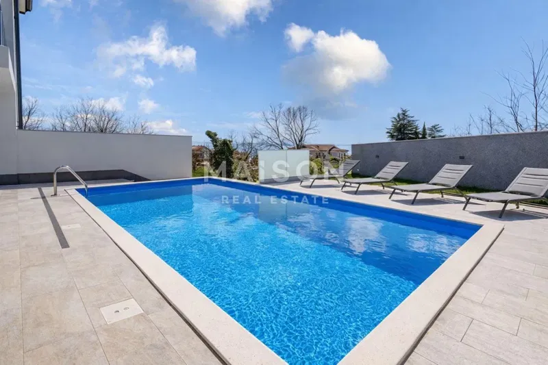 Exclusive Apartment in Lovran with Private Pool – 2