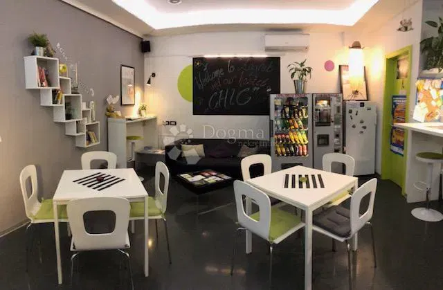Locale commerciale Donji grad, Donji Grad, 194,02m2 – 2