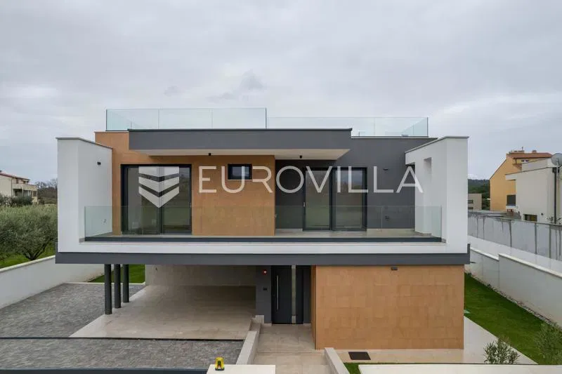 Istria, Pomer, unique, modern villa 20 m from the sea, 322 m² – 2
