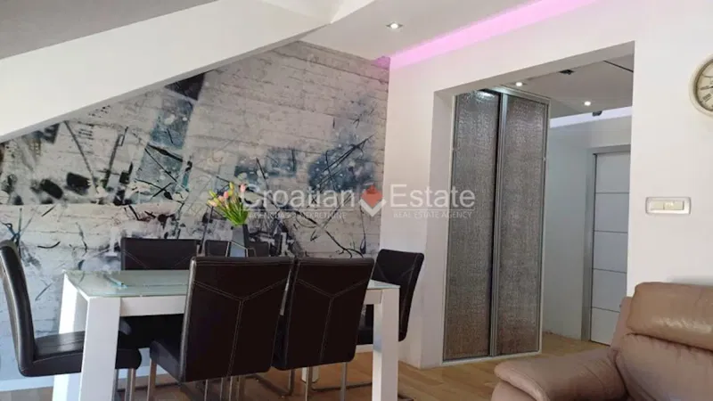 Pazdigrad – Two-bedroom flat with sea view, for rent – 2