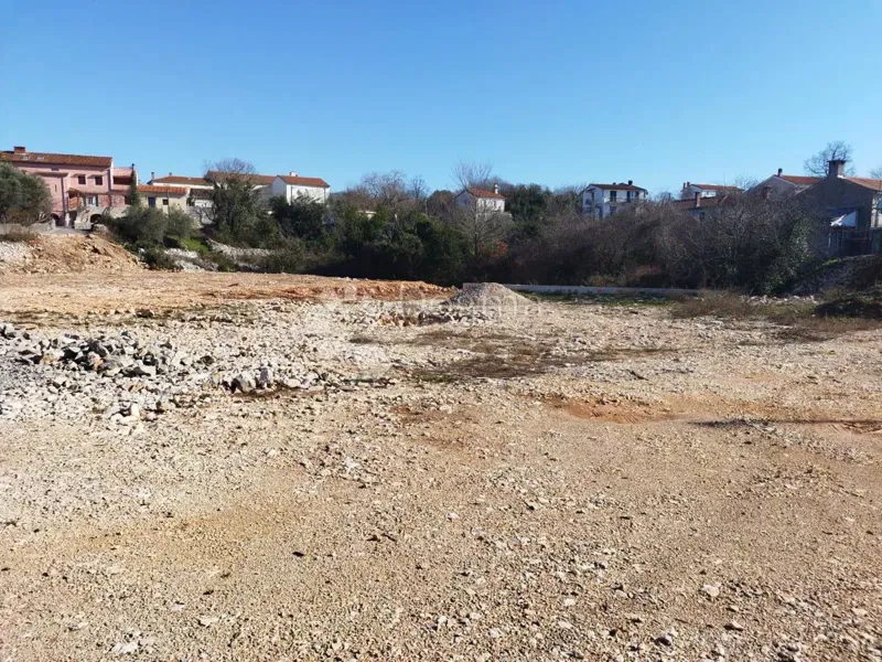 Land Malinska, Malinska-Dubašnica, 745m2 – 2