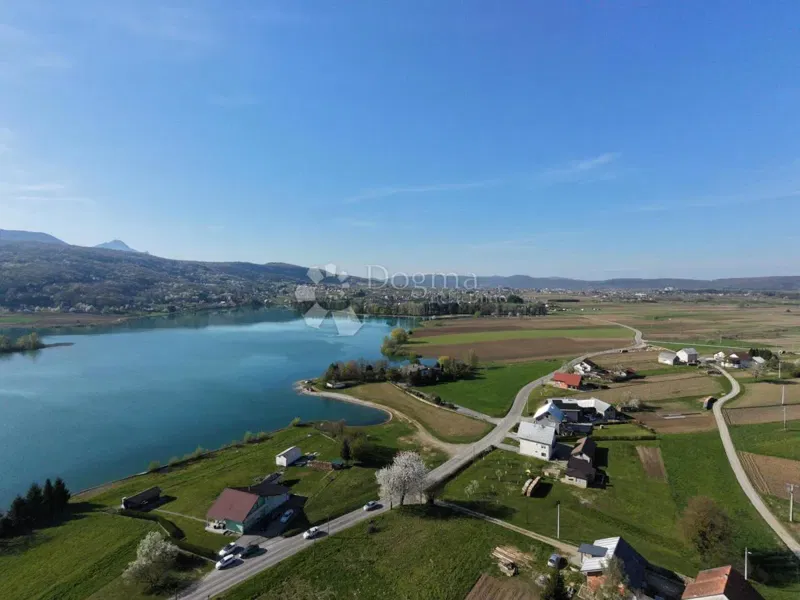 Építési telek Ogulin, 4.600m2