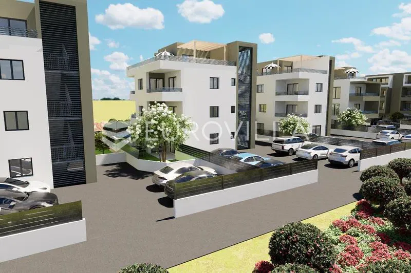 Trogir, two-bedroom apartment on the ground floor, area 46.93 m² – 3